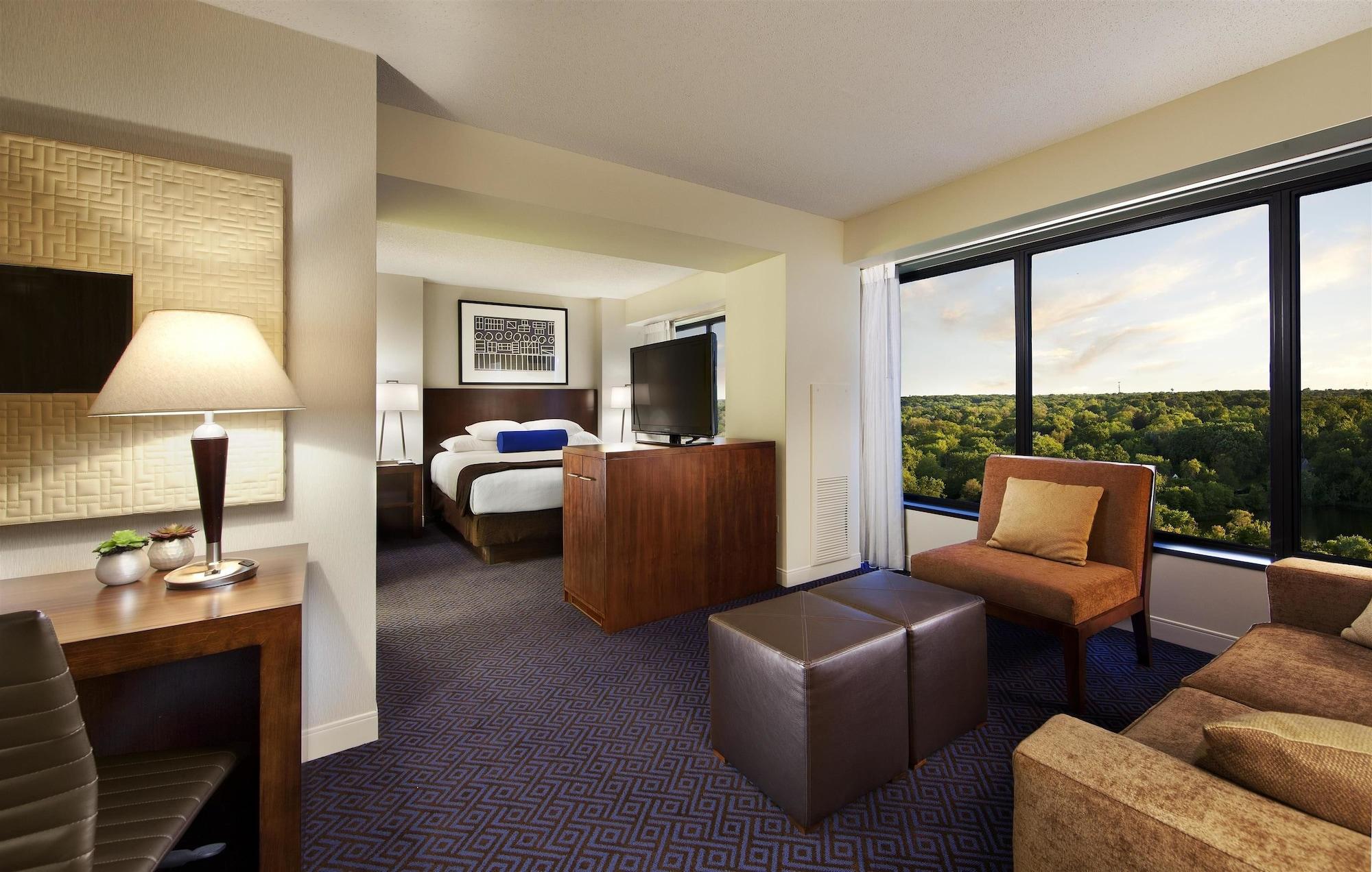 ไฮแอท รีเจนซี ลิสเล เนียร์ เนเพอร์วิลล์ Hotel แลนเบดรอก ภายนอก รูปภาพ